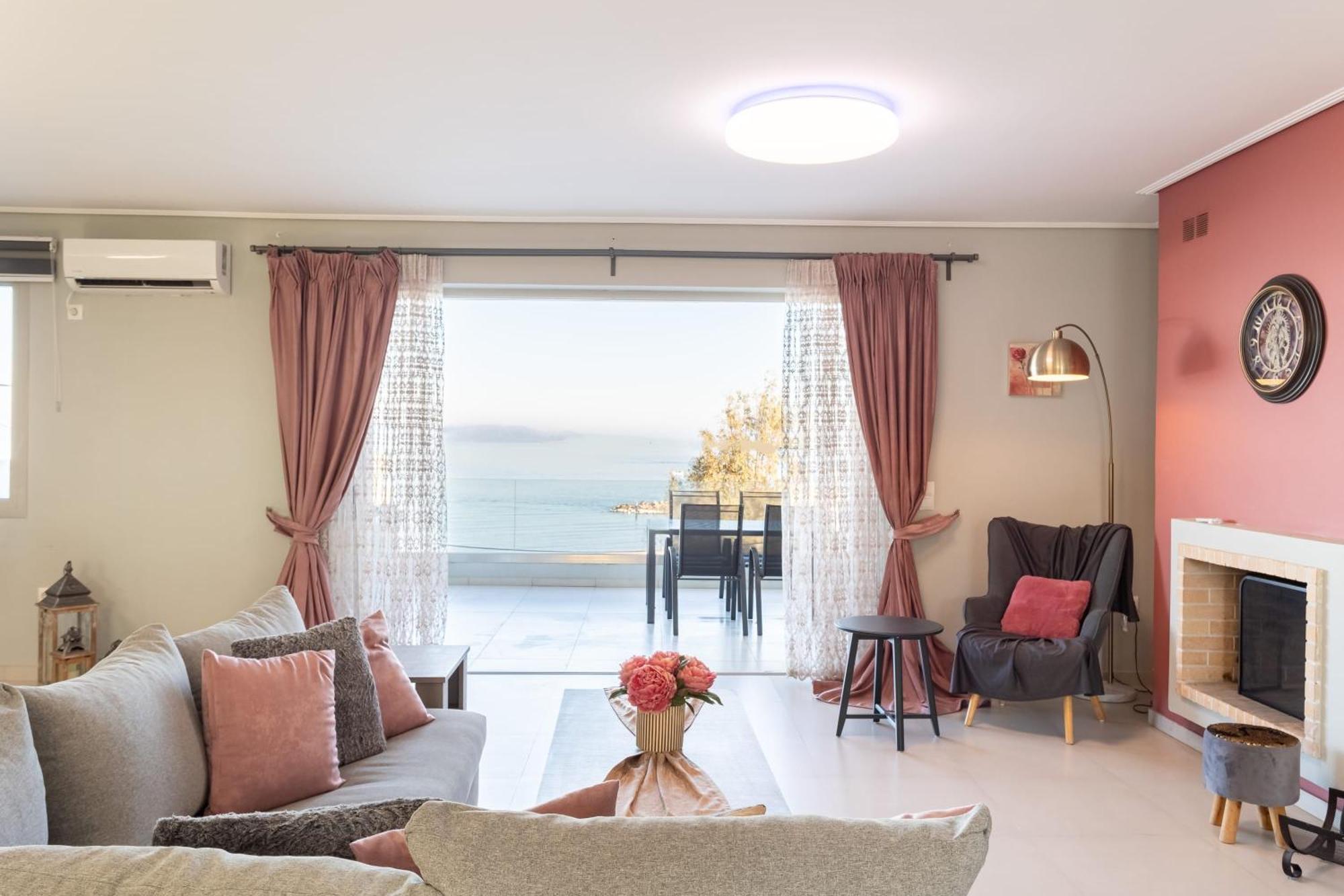 Beachfront Artemida Retreat - Peony Seabreeze Gem Kültér fotó