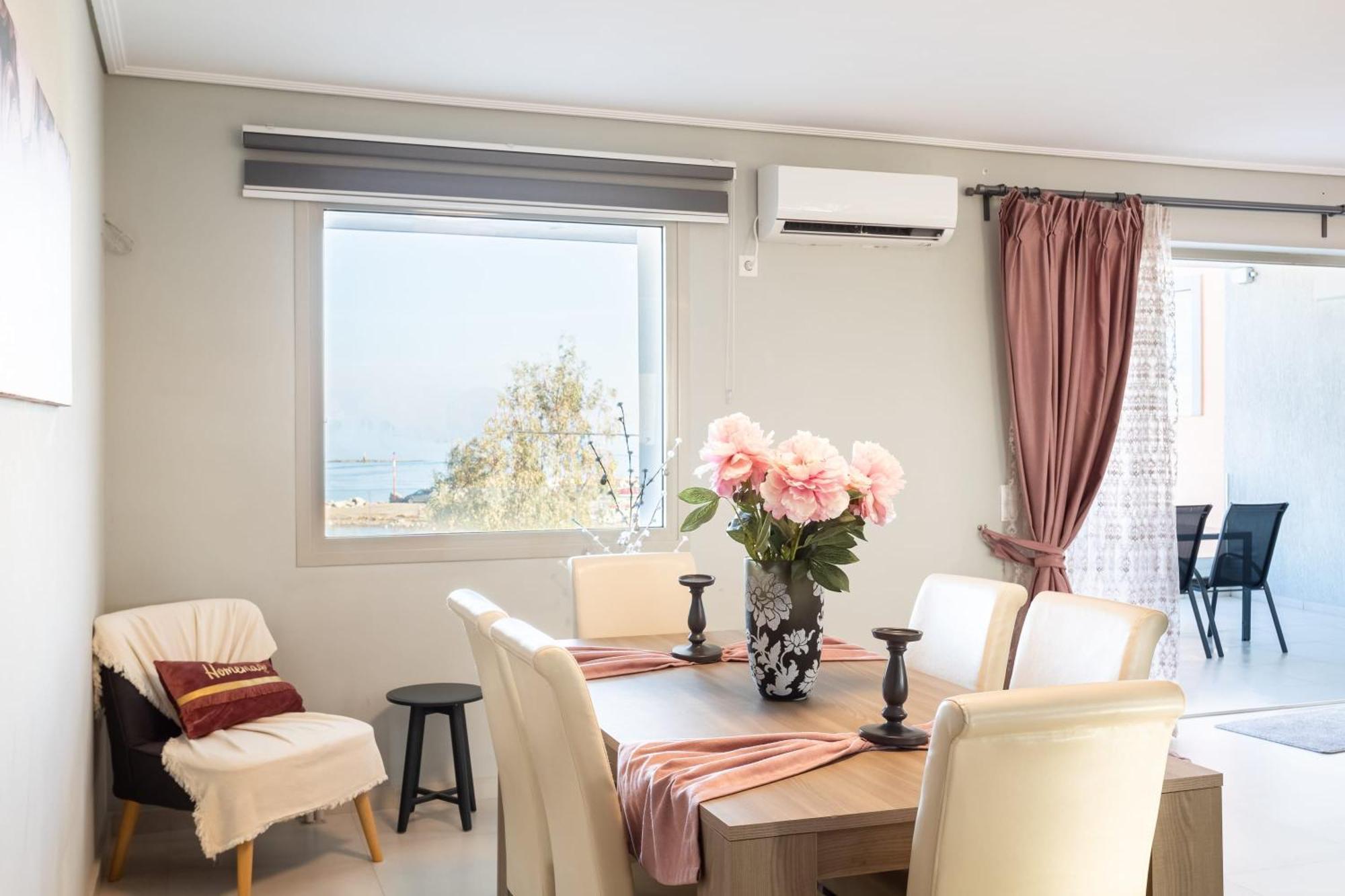 Beachfront Artemida Retreat - Peony Seabreeze Gem Kültér fotó