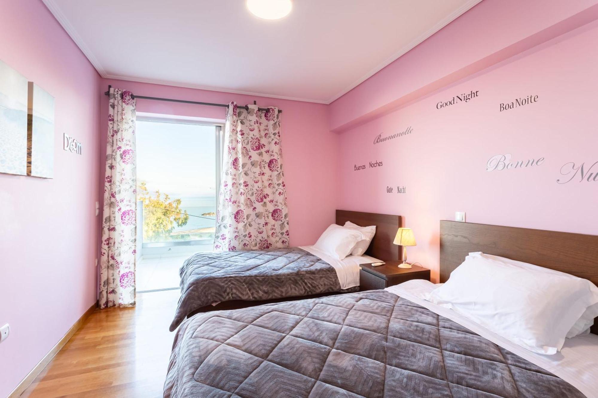 Beachfront Artemida Retreat - Peony Seabreeze Gem Kültér fotó